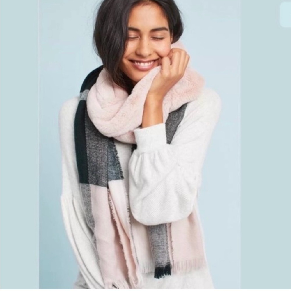 Anthropologie Northbound Faux Fur with Plaid Scarf OS